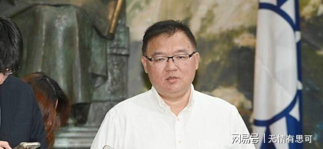 痛心!北京机车女孩客死新疆,仅22岁,曝车祸画面细节,对方直接逃逸