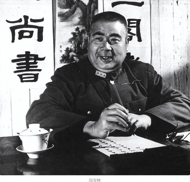 连裁3名球员!中国男篮再做调整,备战世预赛