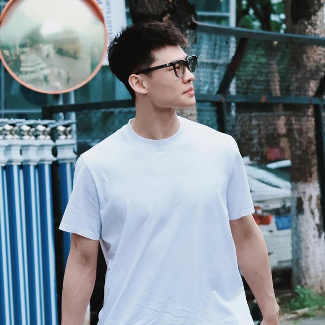 官方:邓卓翔再次出任武汉三镇主教练,并继续兼任体育总监
